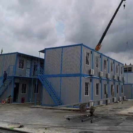 集装箱移动住人集成房屋办公室彩钢隔离房子简易组装活动板房安装